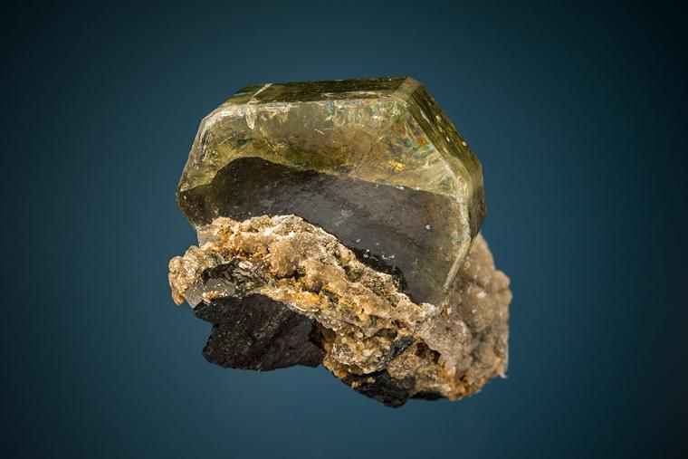 FLUORAPATITE